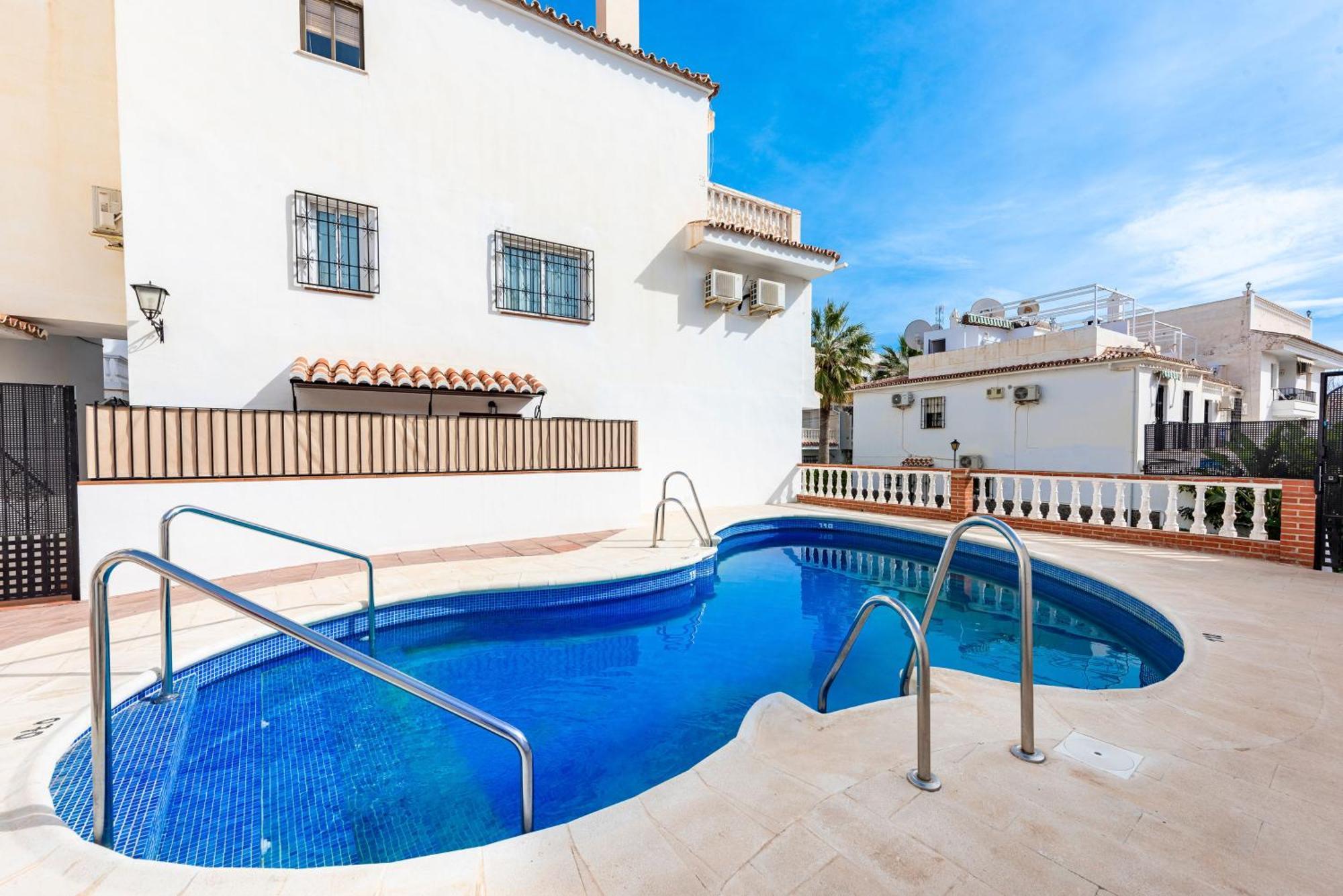 Nerja Centro, Playa Carabeo Διαμέρισμα Εξωτερικό φωτογραφία
